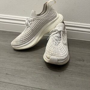 APL TechLoom Zipline Cream Sneakers